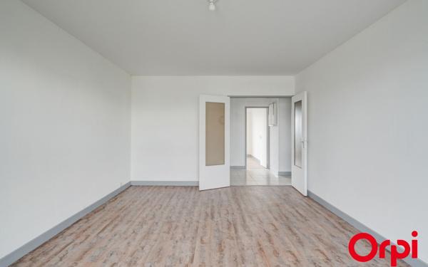 Appartement à vendre    4 pièces • 82,92 m2 Vénissieux