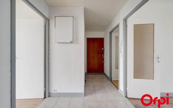 Appartement à vendre    4 pièces • 82,92 m2 Vénissieux