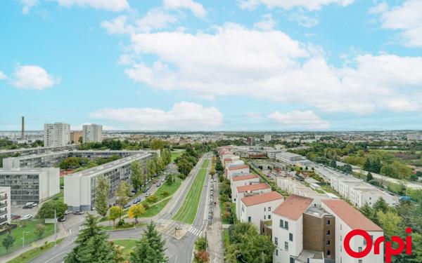 Appartement à vendre    4 pièces • 82,92 m2 Vénissieux