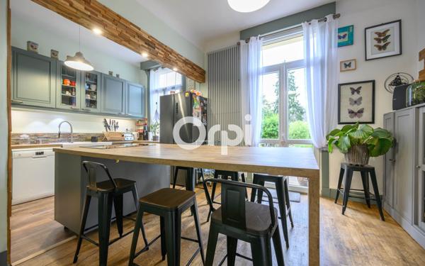 Maison à vendre    7 pièces •  Valenciennes