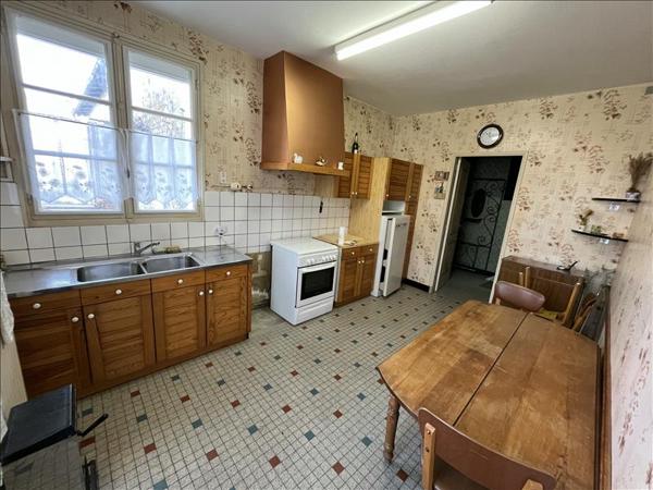 Maison à vendre |  Courant |  6 pièces | 166 m²