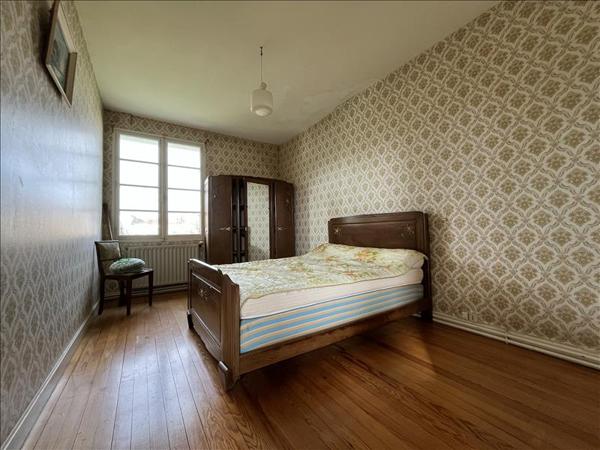 Maison à vendre |  Courant |  6 pièces | 166 m²