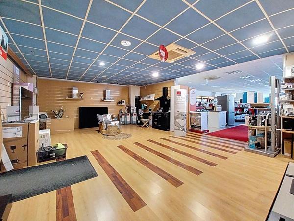 Vente fonds de commerce électroménager, télé , son.