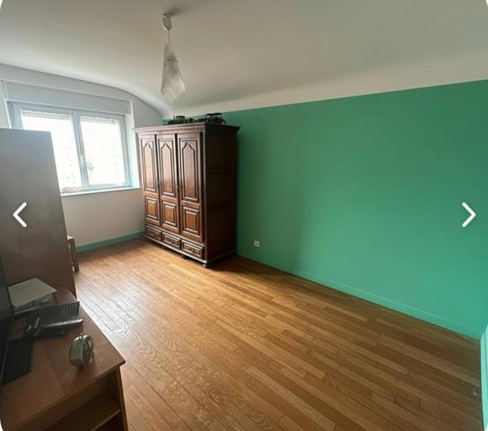 Propriete à vendre 7 pièces proche CHARMES (88) FERME & HANGAR sur 7500 m2 TERRAIN