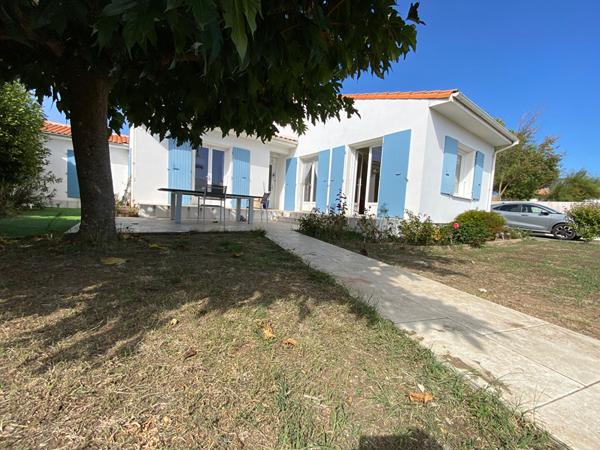SAINT DENIS - Maison 4 chambres -127 m² - proche phare