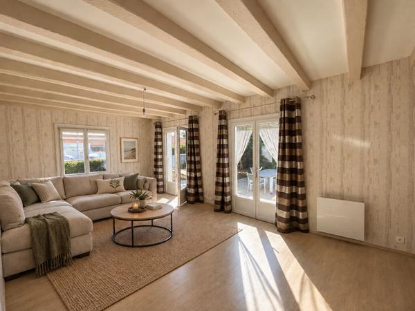 SAINT DENIS - Maison 4 chambres -127 m² - proche phare