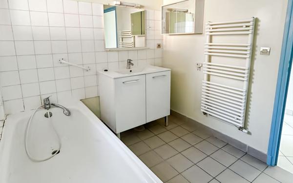 Appartement à louer    2 pièces •  Saint-Uze