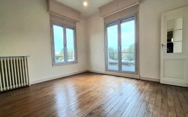 Maison à vendre    5 pièces • 118 m2 Le Bouscat