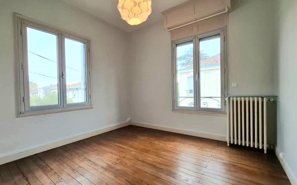 Maison à vendre    5 pièces • 118 m2 Le Bouscat