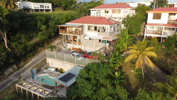 Villa vue mer composée de 4 logements rénovés