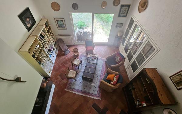 Maison à vendre    7 pièces • 356 m2 Auriol