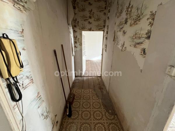 Maison à rénover 7 pièces CHANTONNAY (85)