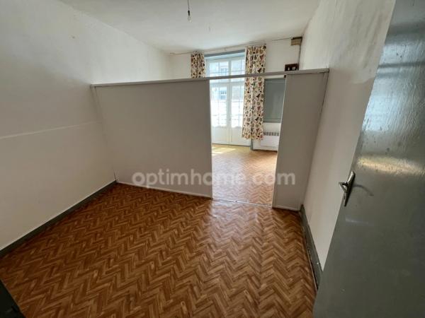 Maison à rénover 7 pièces CHANTONNAY (85)