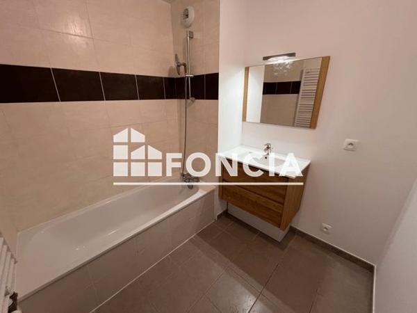 Location Appartement 3 pièces 67.71 m² - RUE DES LAVANDIERES Reignier Esery 74930