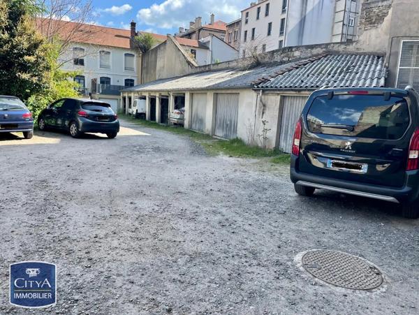 Parking à louer Saint-Étienne (42000)