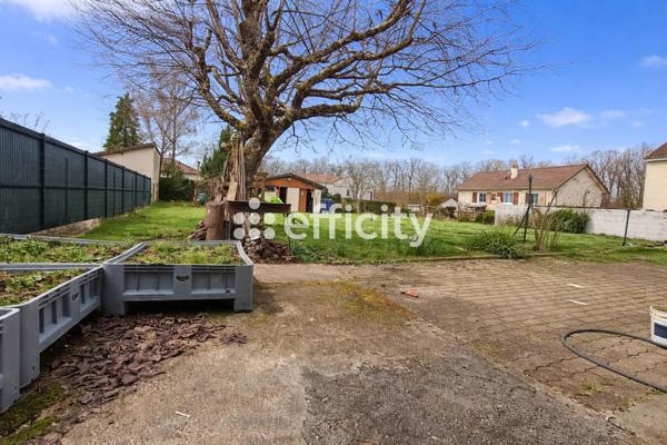 Maison 8 pièces - 138 m² Exclusivité efficity