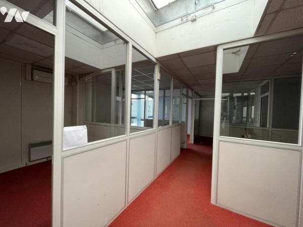 ZA DE L'OUEST PIERRELAYE - BATIMENT D'ACTIVITES ARTISANALES ET PROFESSIONNELLES