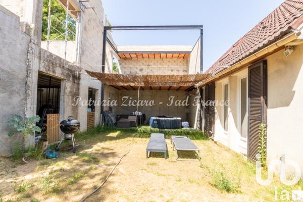 Maison à vendre 5 pièces 320 m² La Ville-du-Bois