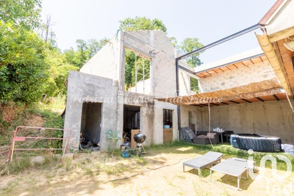 Maison à vendre 5 pièces 320 m² La Ville-du-Bois