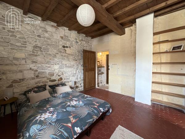 Maison de ville avec extérieur et studio indépendant 315 000 €