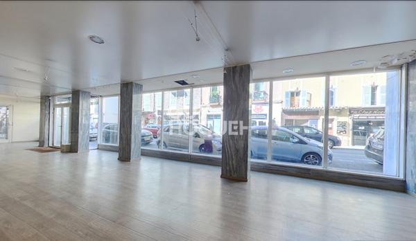RARE - À VENDRE : MURS COMMERCIAUX 185 M² + PARKINGS ? QUARTIER DES MUSICIENS, NICE