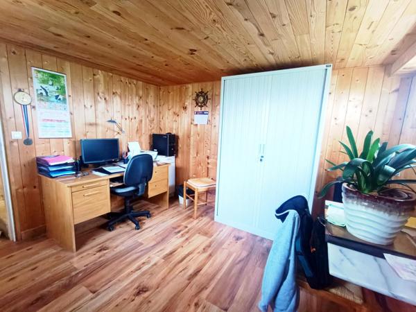 Grande maison familiale avec sa piscine chauffée