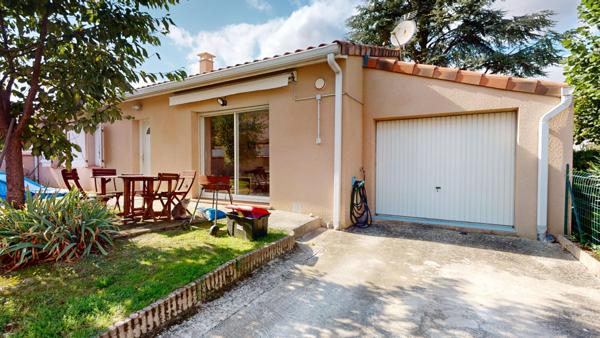 Maison Castanet Tolosan Fontanelles Plain Pied 6 pièce(s) 115 m2