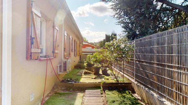 Maison Castanet Tolosan Fontanelles Plain Pied 6 pièce(s) 115 m2