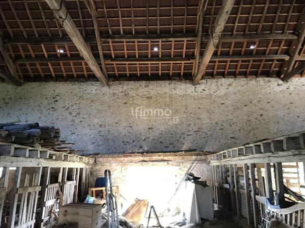 Corps de ferme + gîte 215m2 et 1.5ha