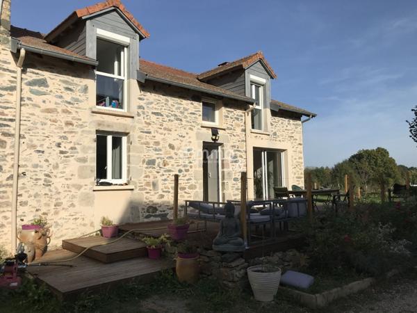 Corps de ferme + gîte 215m2 et 1.5ha