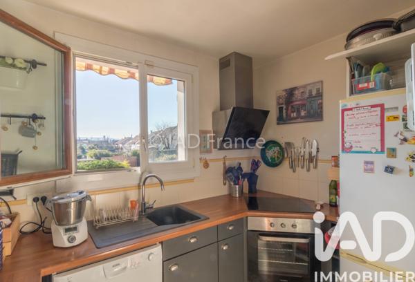 Maison à vendre 5 pièces 81 m² Carrières-sous-Poissy