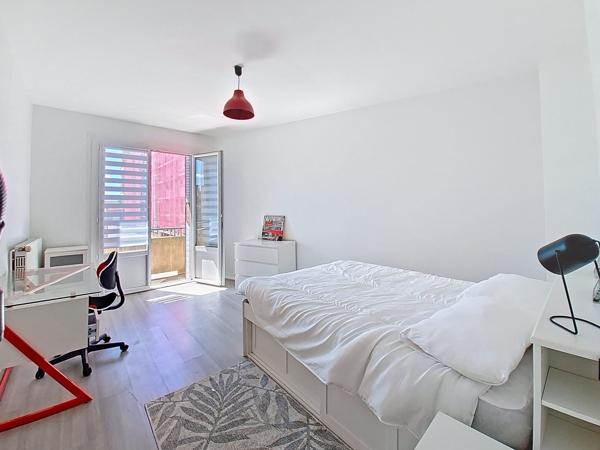 T3 rénové – 60 m² – Idéal colLocation/ Résidence principale – 500 m métro Barrière de Paris