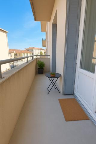 T3 rénové – 60 m² – Idéal colLocation/ Résidence principale – 500 m métro Barrière de Paris