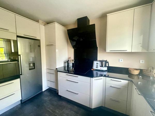 A VENDRE - APPARTEMENT - SAINT-SEBASTIEN-SUR-LOIRE - 5 pièces 140 m²