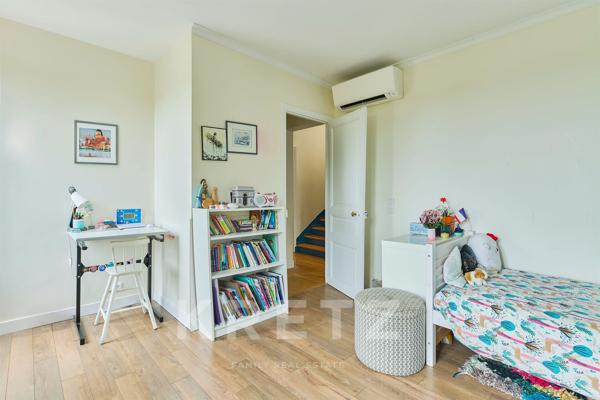 Maison de caractère rénovée avec vue sur Paris et la Tour Eiffel