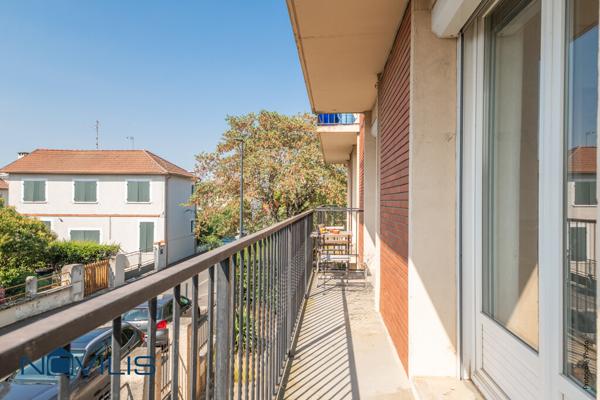 Minimes - Barrière de Paris - Superbe T4 de 93 m² avec balcon et garage - Toulouse - Barriere De Paris (31200)