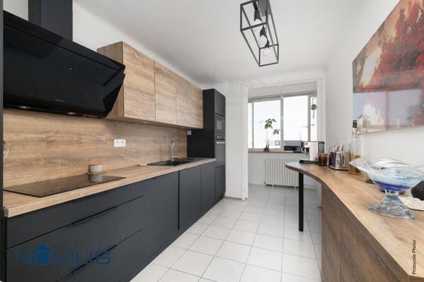Minimes - Barrière de Paris - Superbe T4 de 93 m² avec balcon et garage - Toulouse - Barriere De Paris (31200)