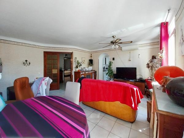 Maison à vendre    5 pièces •  Marseillan