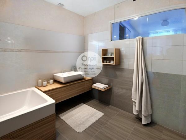 Maison à vendre    5 pièces •  Marseillan