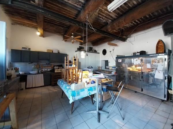 Maison à vendre    5 pièces •  Marseillan