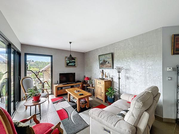 Maison récente Aix-Les-Bains 6 pièces 153 m² avec dépendance et SPA - Secteur recherché