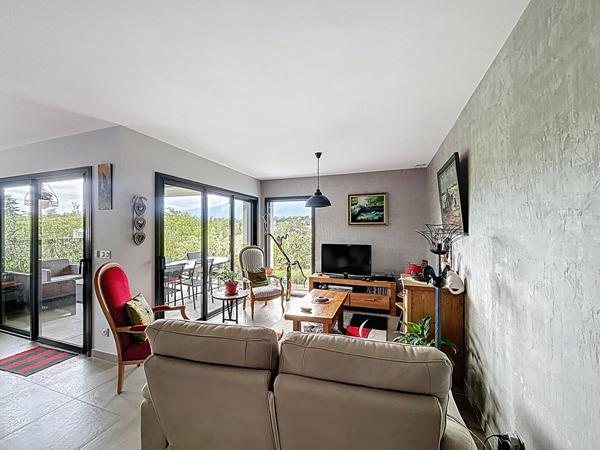 Maison récente Aix-Les-Bains 6 pièces 153 m² avec dépendance et SPA - Secteur recherché