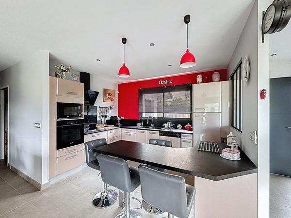 Maison récente Aix-Les-Bains 6 pièces 153 m² avec dépendance et SPA - Secteur recherché