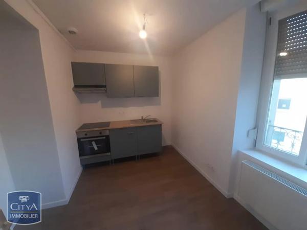 Appartement à louer 2 pièces 46.96m² Belfort (90000)