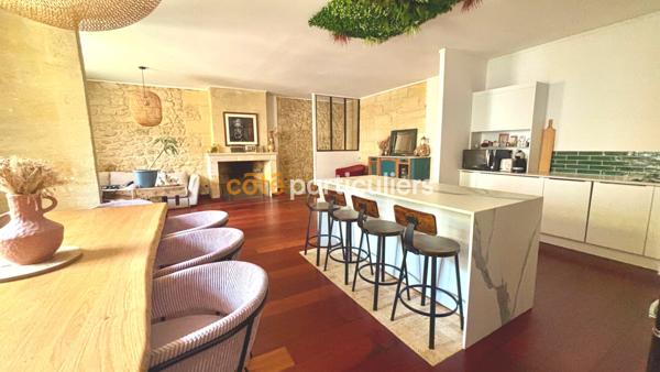 Vente
                Maison150 m² - 5 Pièces -
                    LANGOIRAN (33550)
