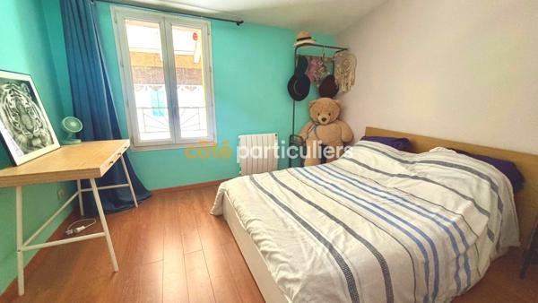 Vente
                Maison150 m² - 5 Pièces -
                    LANGOIRAN (33550)