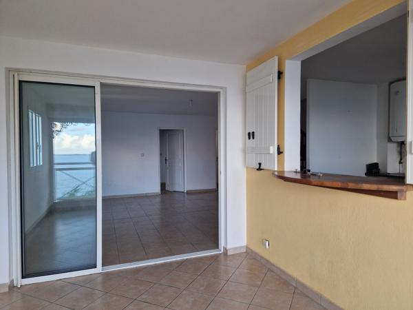 Petit-Bourg (97170) À louer – Duplex T4 de 159 m² avec vue mer exceptionnelle, Petit-Bourg