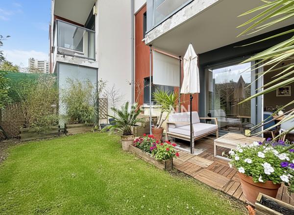 ISSY LES MOULINEAUX - Appartement 3 pièces traversant en rez-de-jardin