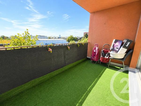 Appartement Studio à vendre  1 pièce - 37,09 m 2   LA PLAINE ST DENIS  - 93