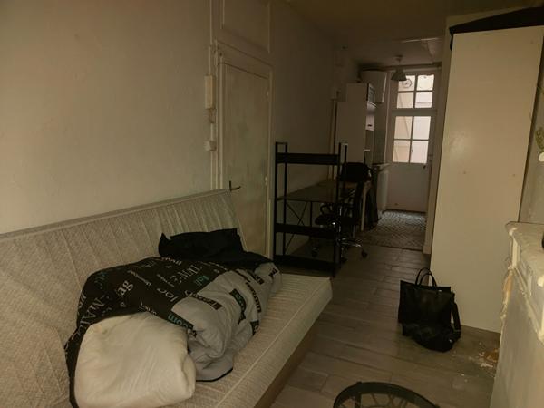 86000 POITIERS Avis aux investisseurs -Studio 16.23m² Poitiers centre-ville historique.